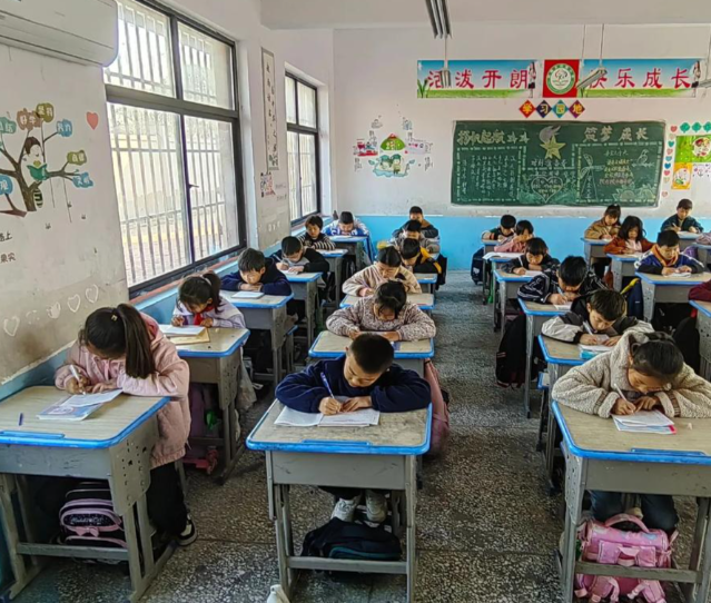 让教育公正从美好的抱负一步步成为一切孩子都可感可及的实际 让教育公正从美好的抱负一步步成为一切孩子都可感可及的实际